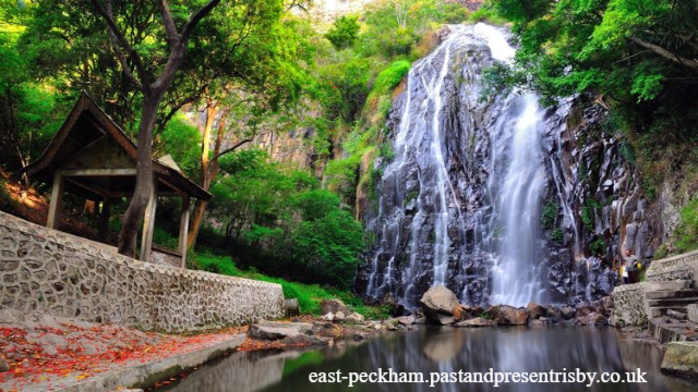 Tempat Wisata yang Terkenal di Sumatera Utara, Buruan Kunjungi